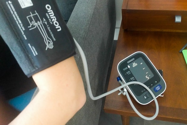 Top 5 Best Blood Pressure Monitors | 2019 Reviews