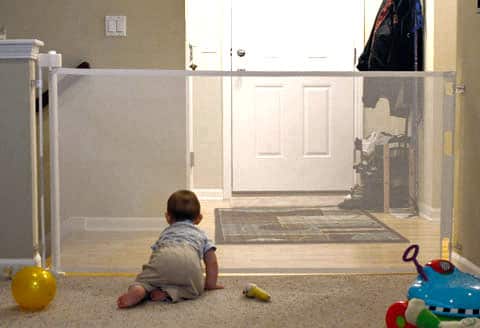 wooden retractable baby gate